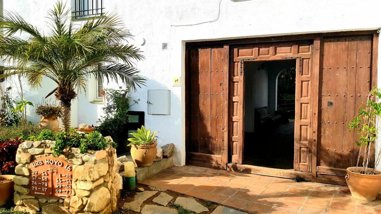 Apartamento Con Vistas Al Campo De Golf Y Piscina Apartment ฟูเอนฮิโรลา ภายนอก รูปภาพ